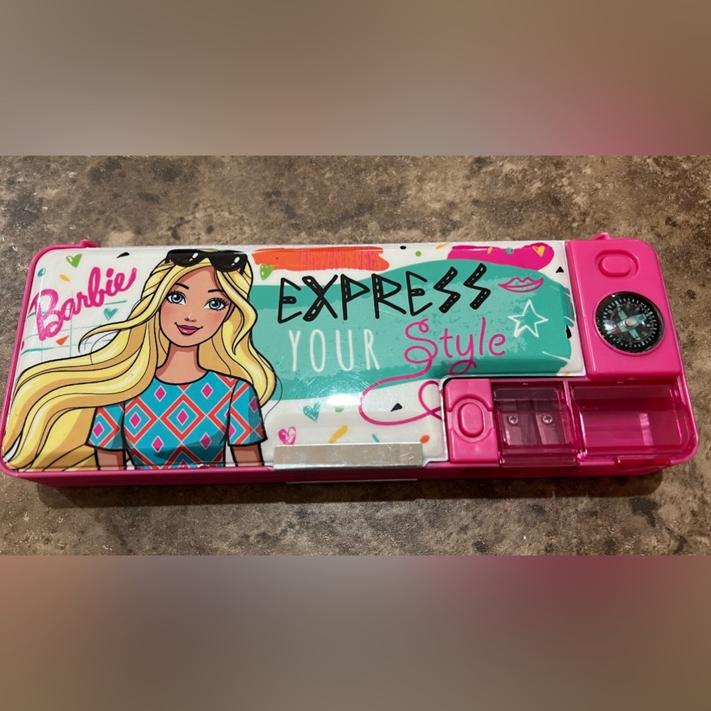 Barbie pencil/pen case with pencil sharpener & compass
